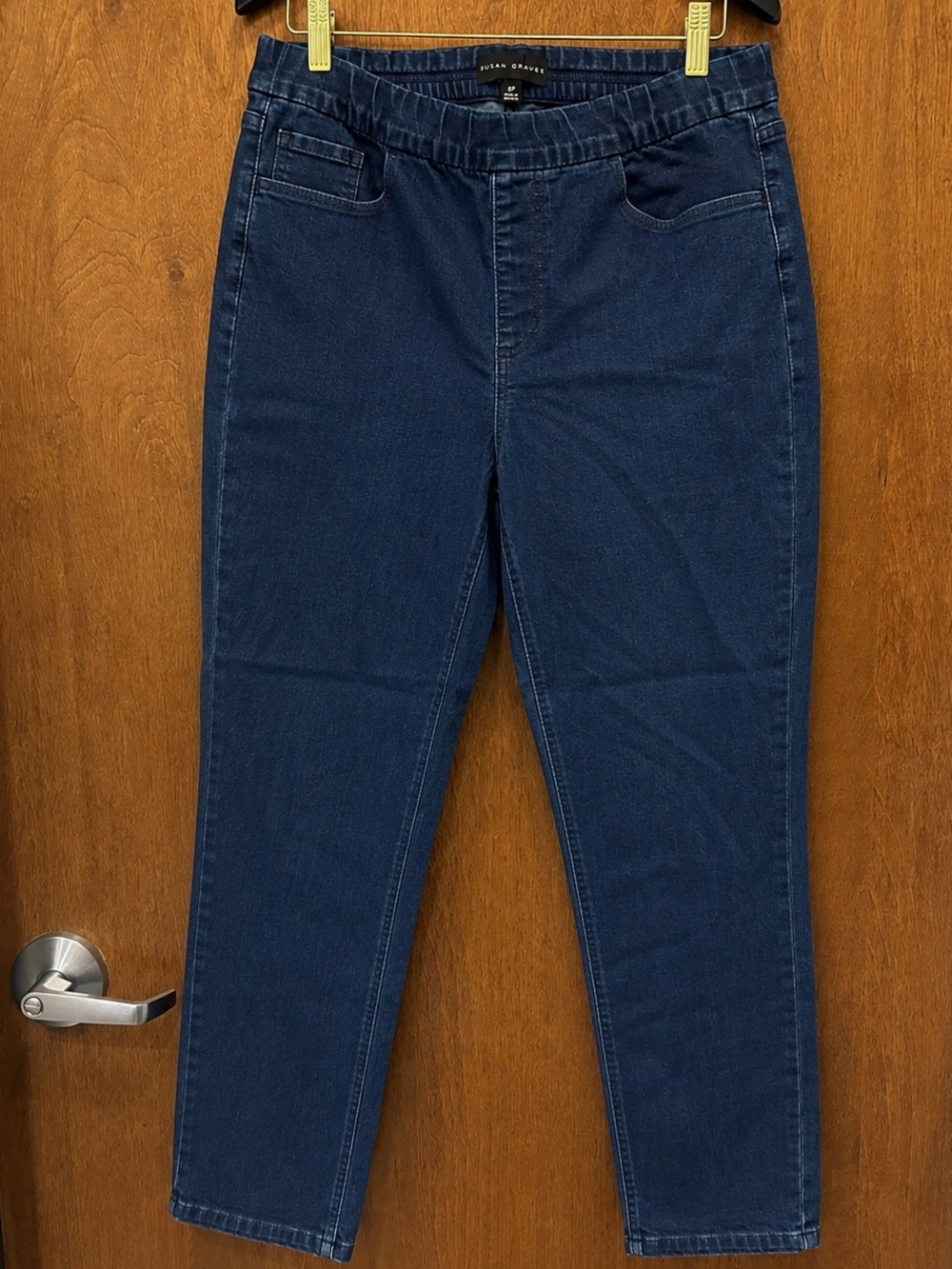 Susan Graver Petite Stretch Denim Slim Leg Ankle Jean size 8Petite new A715883